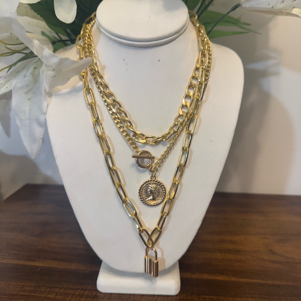 C- MACY NECKLACE